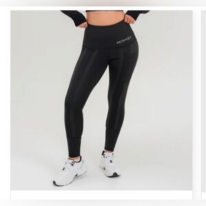 Skinnify Black Women’s Resistance Band Workout Performance Sz L Leggings 6 Bands